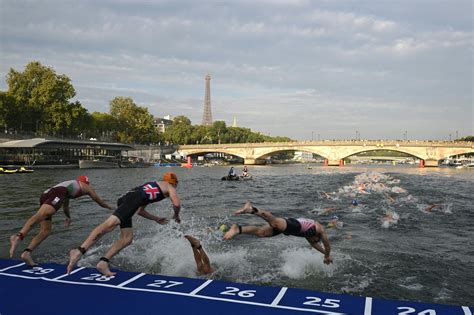 La Seine et Les Seins